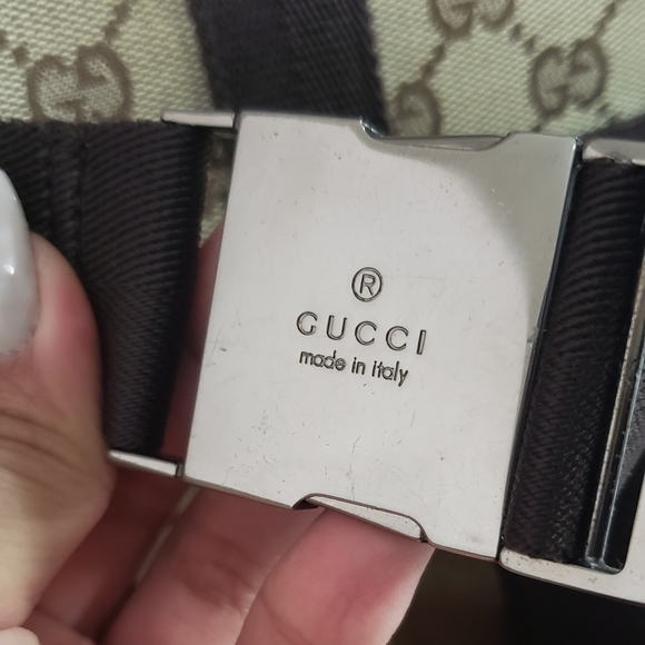 4️⃣2️⃣5️⃣Gucci Authentic belt bag w/ dustbag - Picture 5 of 15